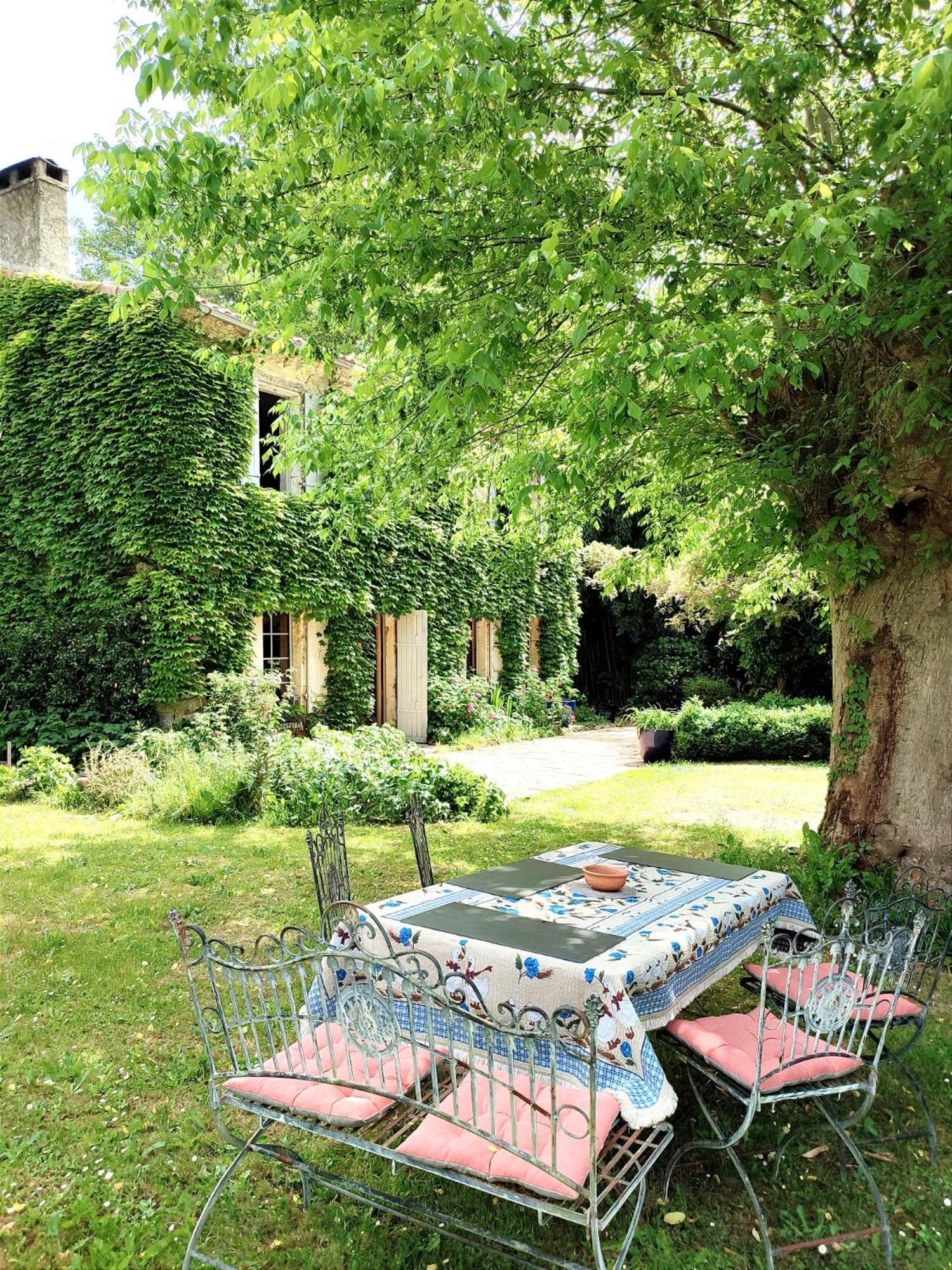 Chambre D'Hotes Le Moulin De Moulis 外观 照片
