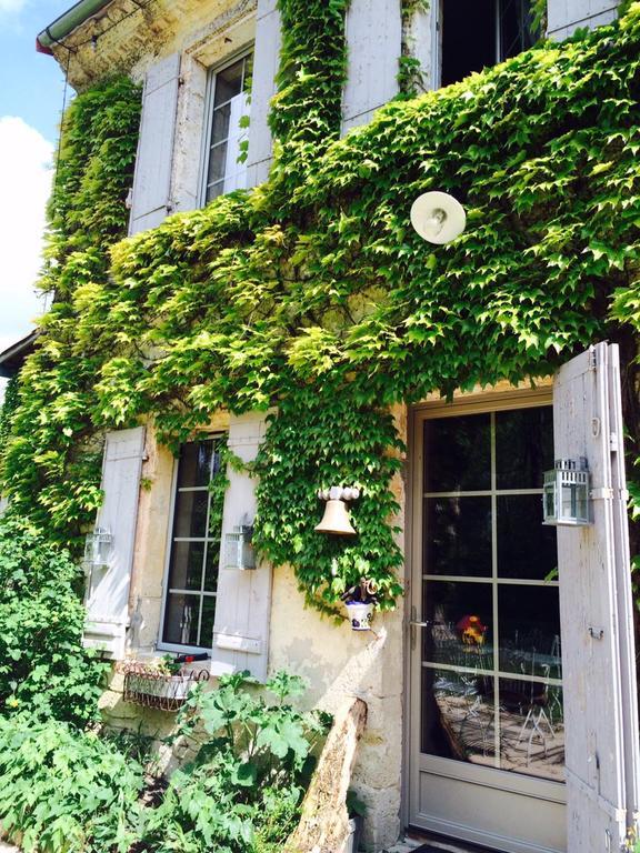 Chambre D'Hotes Le Moulin De Moulis 外观 照片
