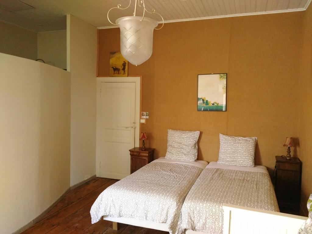 Chambre D'Hotes Le Moulin De Moulis 外观 照片