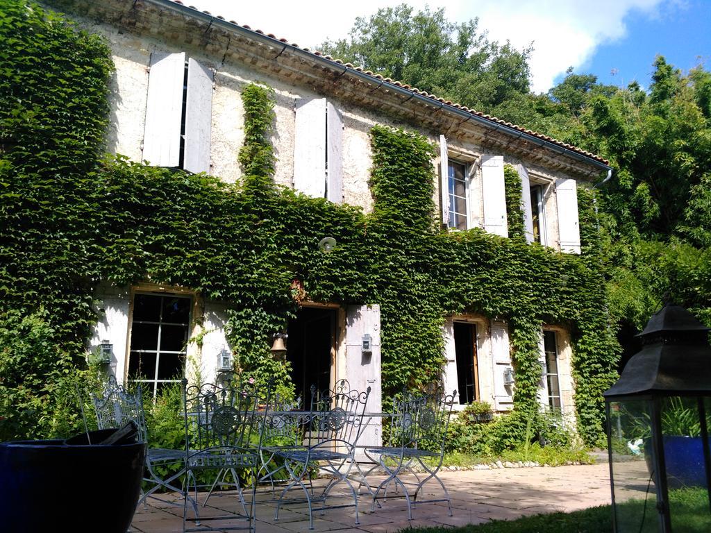 Chambre D'Hotes Le Moulin De Moulis 外观 照片