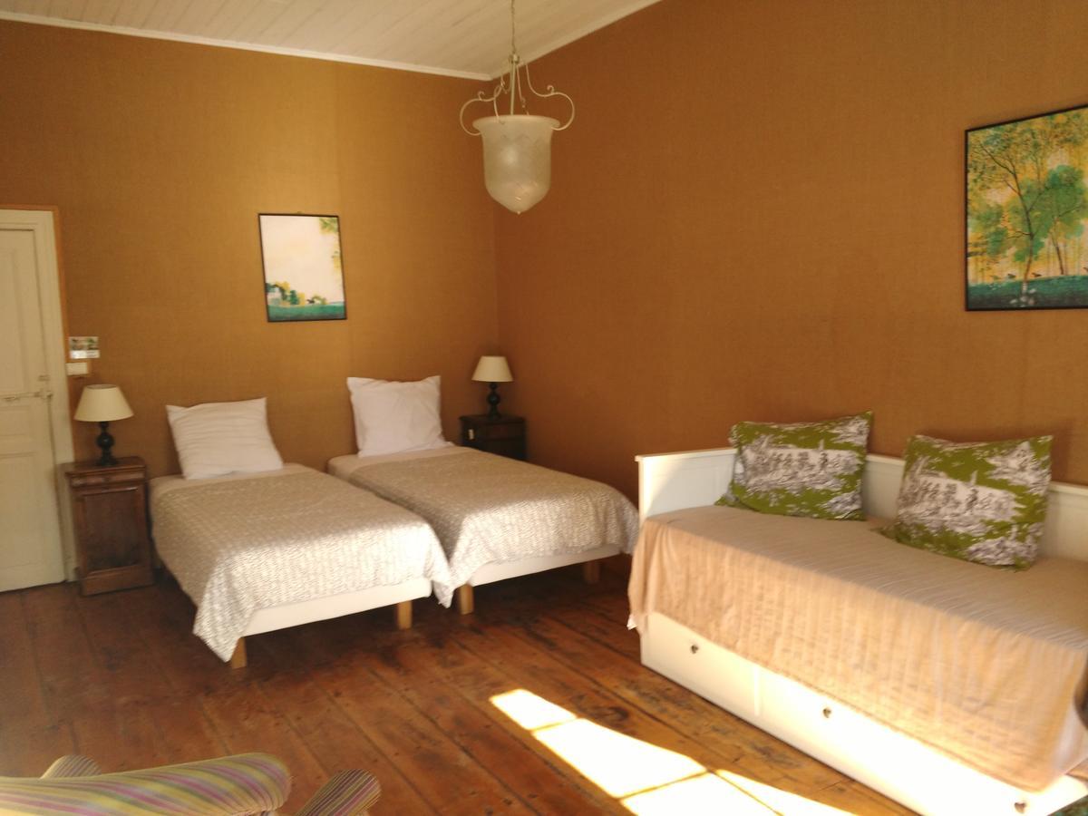 Chambre D'Hotes Le Moulin De Moulis 外观 照片